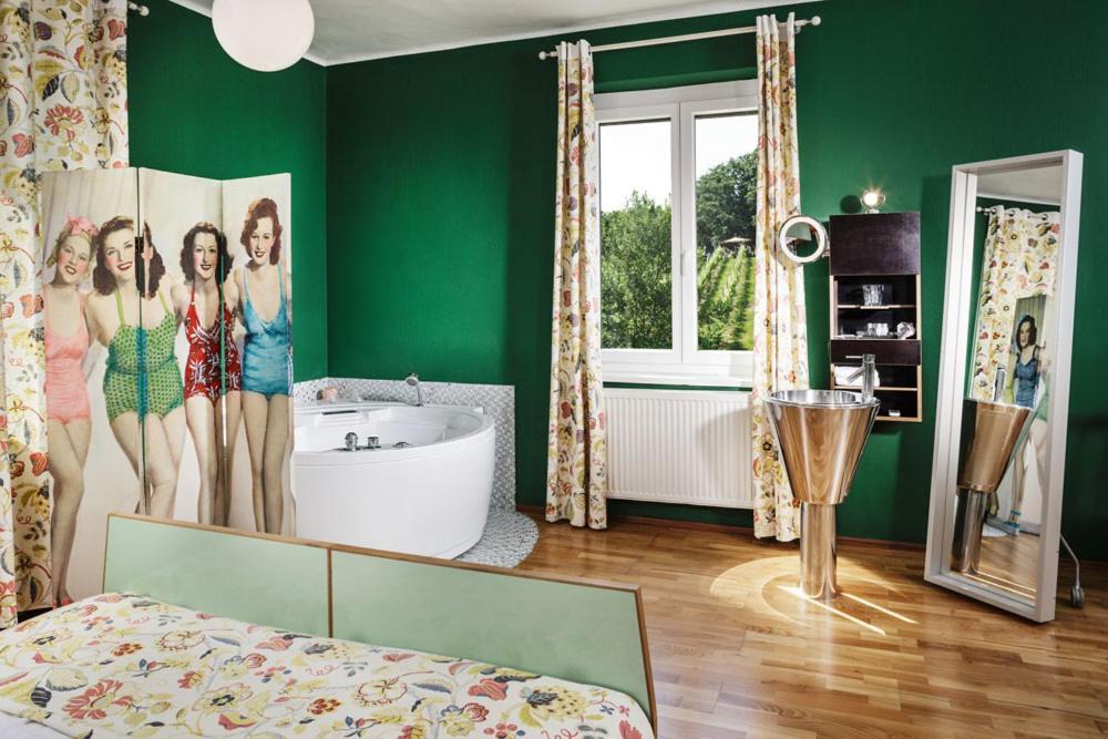 Weingartenhotel Harkamp Suedsteiermark Sankt Nikolai im Sausal Luaran gambar